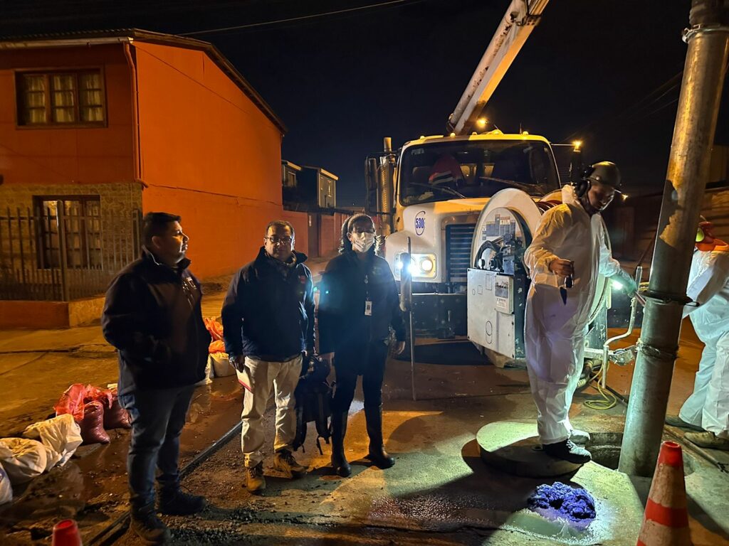 Autoridad Sanitaria inicia sumario por afloración de aguas servidas en Tierras Blancas