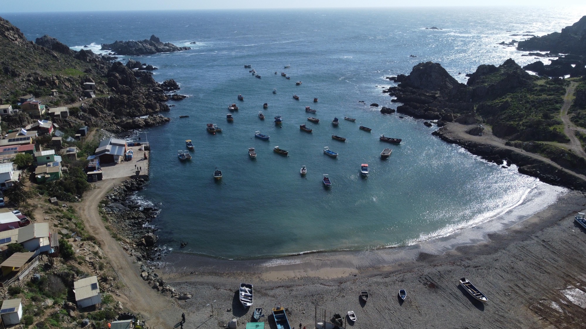 Se inicia proceso de expropiación de Caleta Sierra, la primera bajo “Ley de Caletas”