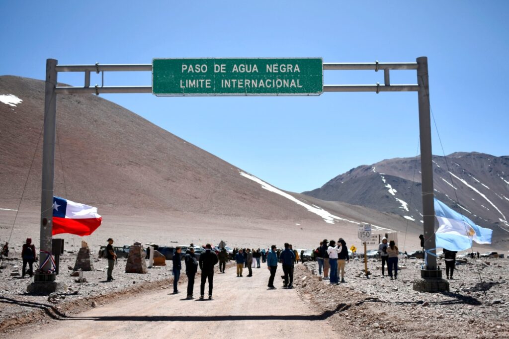 Acuerdo binacional: Paso Agua Negra abrirá el 22 de noviembre