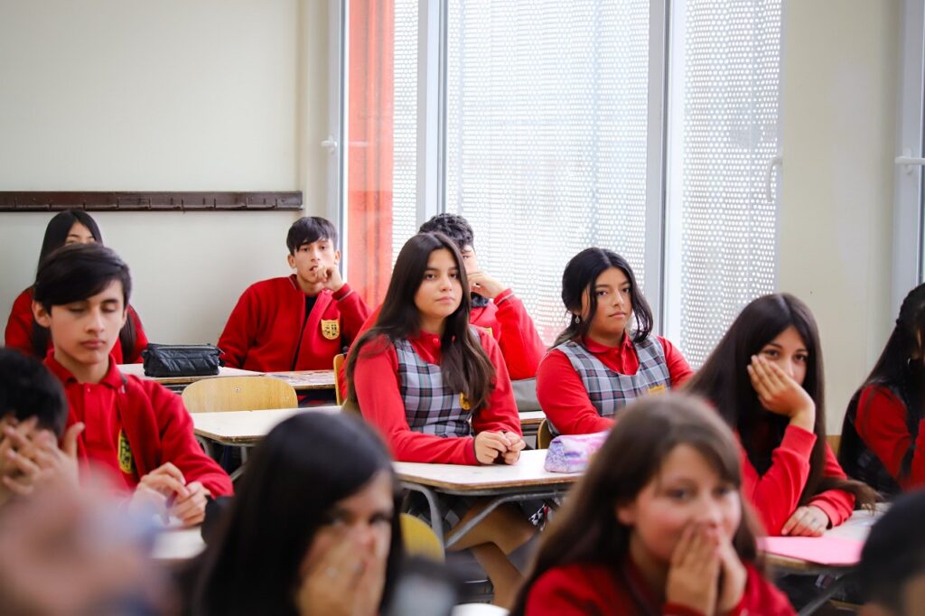 Revisa aquí las fechas: Ministerio de Educación oficializa el calendario escolar 2025