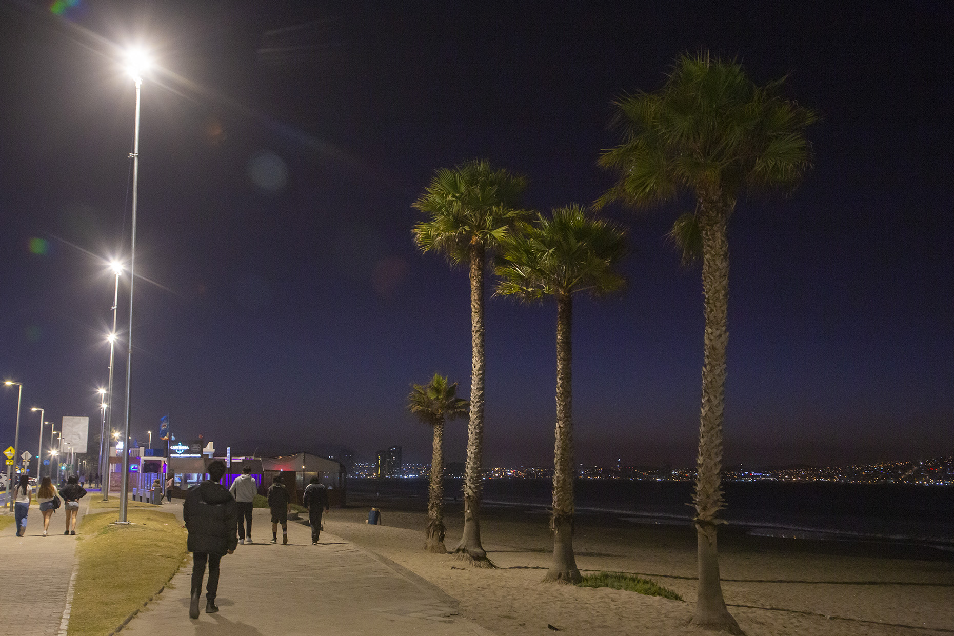 En Costanera de Coquimbo: Instalan luminarias LED, más seguridad y mejoras en infraestructura