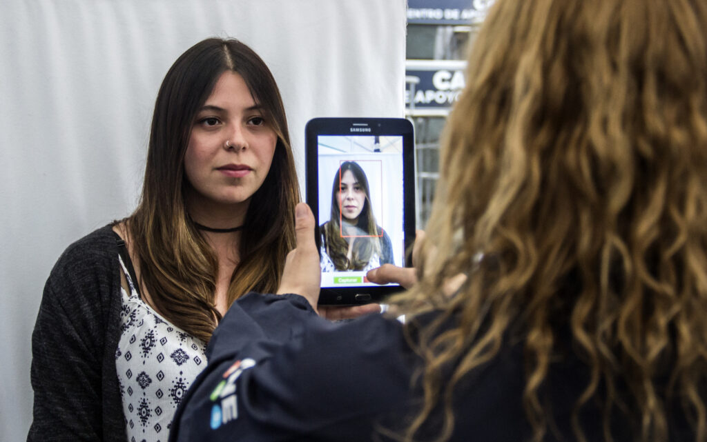 A través de aplicación web: Junaeb comenzó captura fotográfica para la TNE