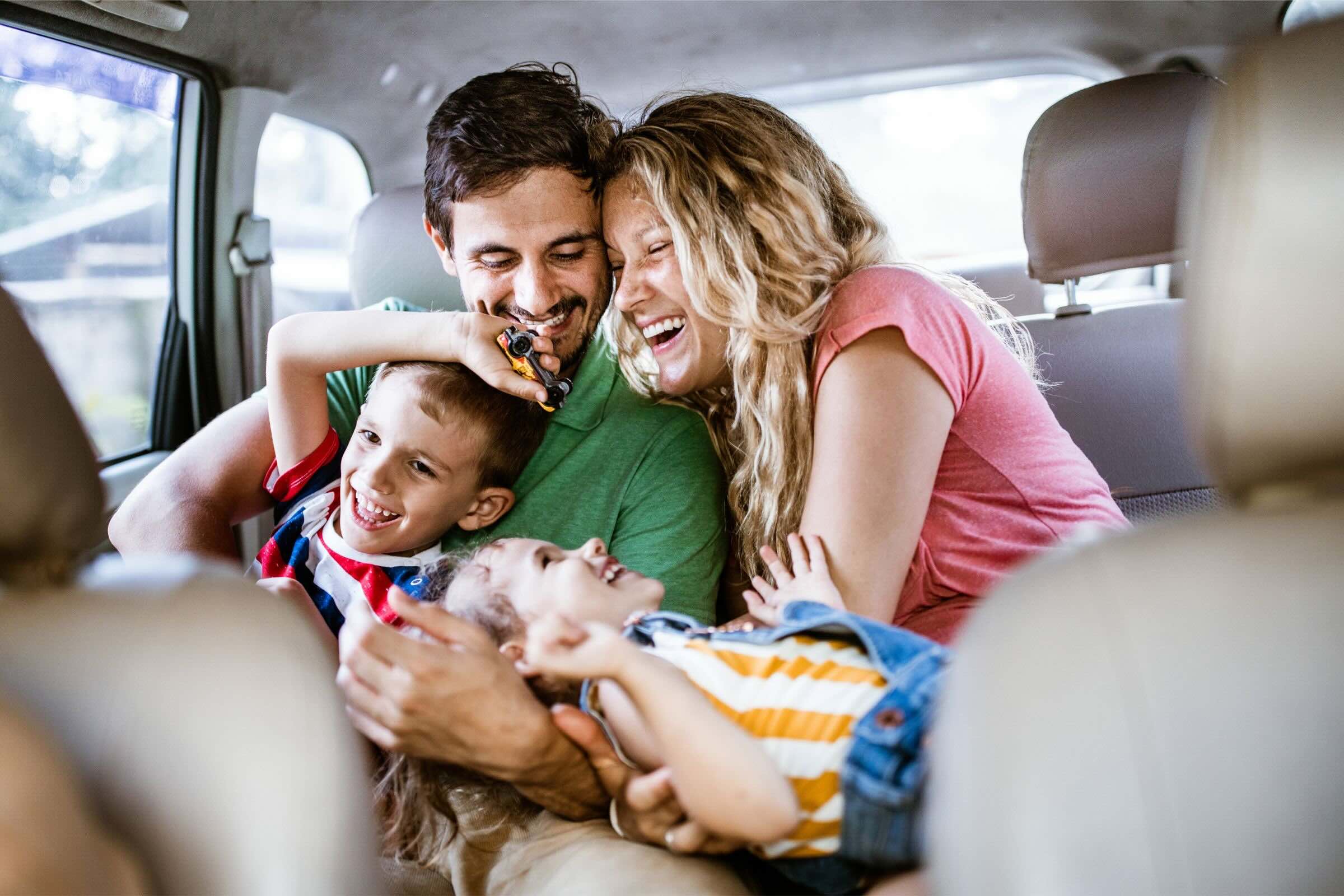 Vacaciones: El momento perfecto para fortalecer las habilidades socioemocionales de tus hijos